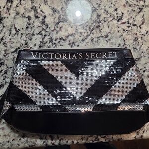 Victorias Secret Black Silver Sequin Cosmetic Makeup Bag Zip Wristlet Pouch